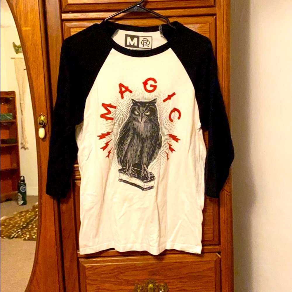 “Magic” baseball tee